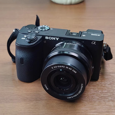 Sony A6600 Black 24.2 MP Digital Camera + 16-50mm Lens Kit Black
