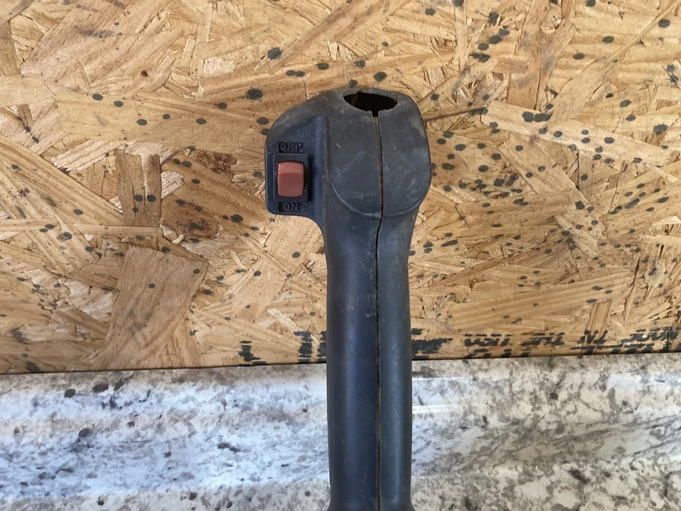 Snapper S31SST Handle Throttle Case Right Left On Off Switch - Image 3 of 4