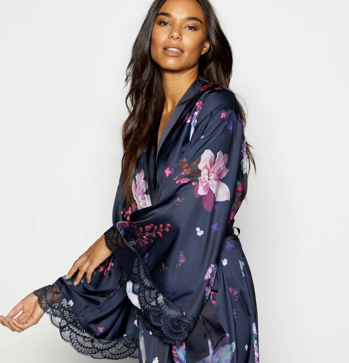 B Ted Baker Kimono Dressing Gown Size 8 / 10 Floral Silky Robe Navy Blue  Belted | eBay