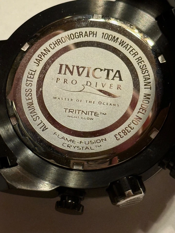 INVICTA Pro Diver Hombre Modelo 33833 - Reloj Hombre Cuarzo Esfera Roja Banda Negra Foto 4 de 4