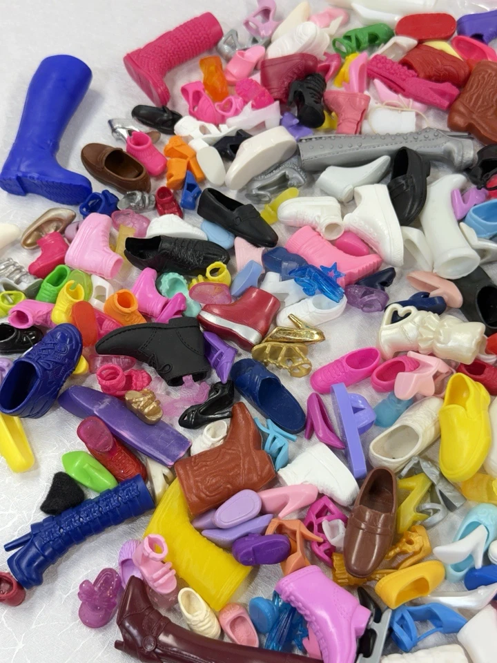 363 Single Modern And Vintage Barbie And Clone Doll Shoe Lot No Matches EUC - Image 2 of 4