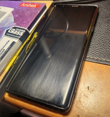 Samsung Galaxy Note9 SM-N960U Unlocked 128GB Midnight Black Slight Image Burn
