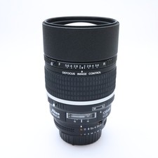 Nikon AF DC-NIKKOR 135mm F/2D (Nikon F mount) #118