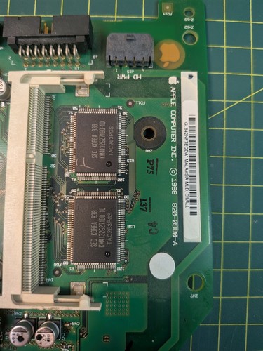 iMac G3 Logic Board 233MHZ Tray Loading 820-0980-A With CPU Daughterboard - Picture 4 of 6