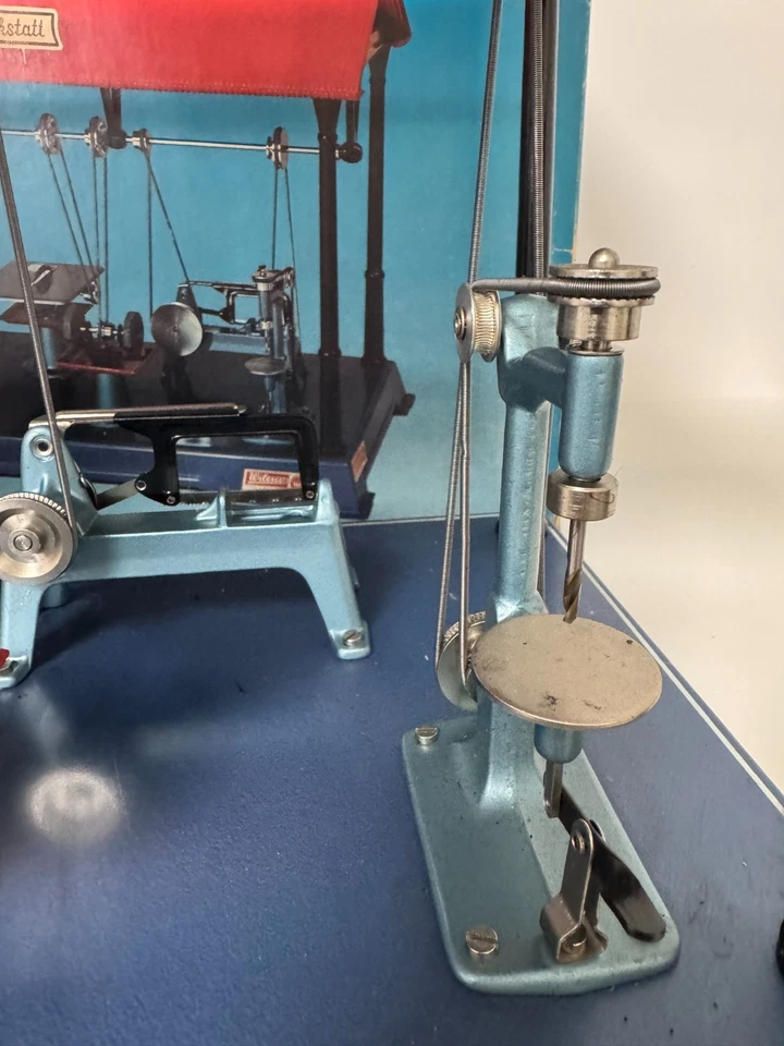 VINTAGE Wilesco DAMPFMASCHINE mit Werkstatt D 141/66 mit Dynamo OVP. WEST-GERMAN - Bild 4 von 4