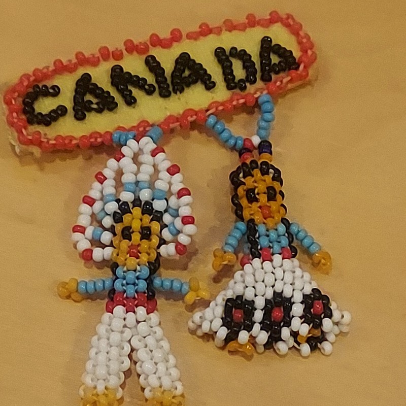 CANADA Souvenir Native American Indian Beaded Broach Pin Vintage