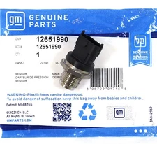 Genuine GM 12651990 High Pressure Fuel Rail Sensor 2011-2016 LML Duramax Diesel