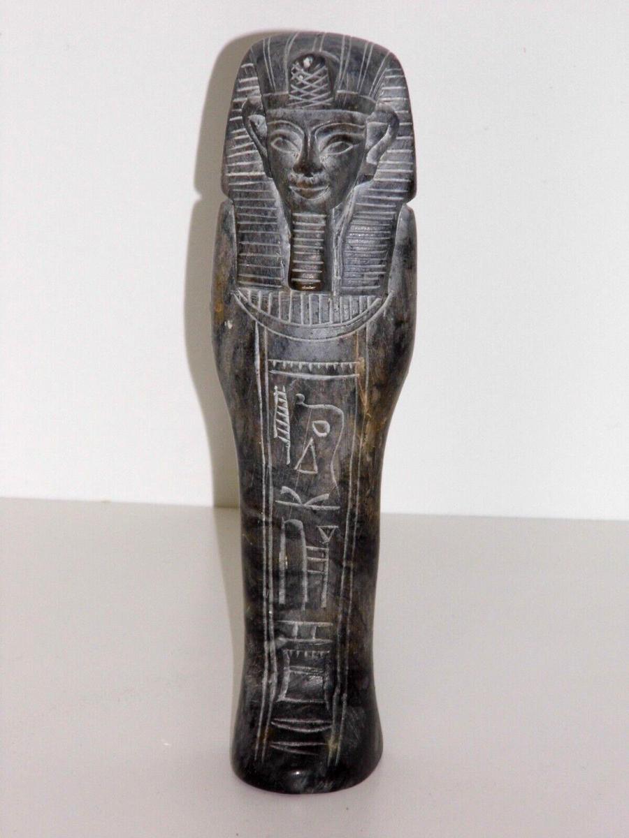 Sculpture de momie de pharaon égyptien Toutankhamon, sarcophage, figurine. Sculp