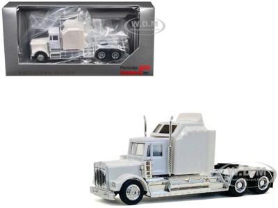 KENWORTH W900 W/EXTRA LARGE SLEEPER CAB WHITE 1/87 (HO) BY PROMOTEX 035234 W