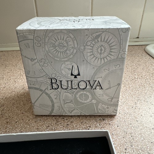 🔥 Bulova fasetowany kryształ w kształcie serca. Zegar biurkowy Timepiece Przycisk do papieru. W pudełku - Zdjęcie 6 z 6