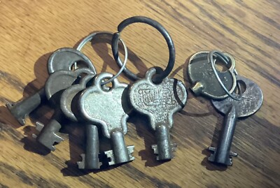 6 Antique Post Hollow Barrel Keys