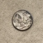 1935 Mercury Silver Dime - UNC Split Bands CJ
