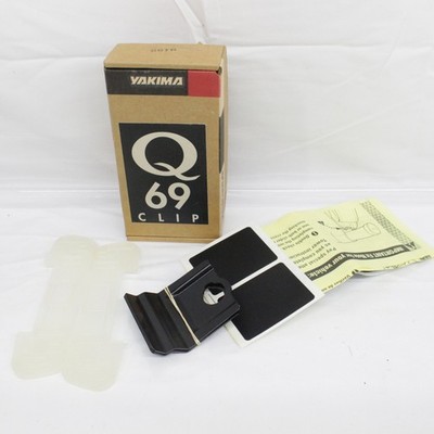 Yakima Q69 clips With 2 Pads And Stickers