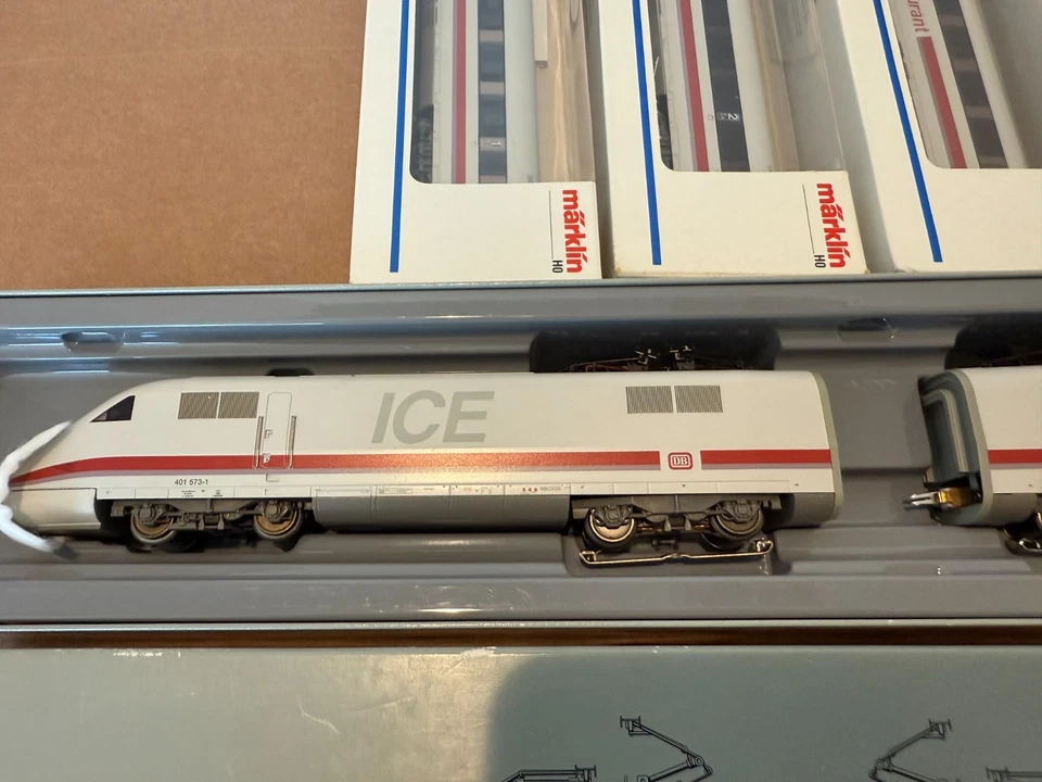 Marklin ICE 3750 incl 43703,4321,4371,43732 Foto 4 de 4