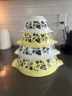 Vintage Pyrex Gooseberry Set of 4 Yellow Black White Cinderella Nesting Bowls