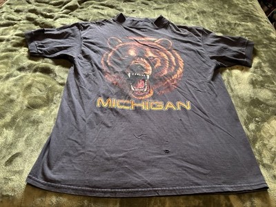 Vintage Michigan Brown Bear Shirt Mens XL Black  Discus Athletic Nature Wildlife