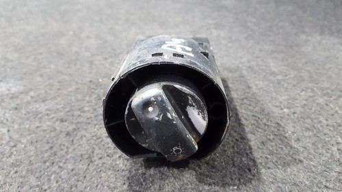 8e0941531a Scheinwerfer Schalter  Audi A4 DE230677-91