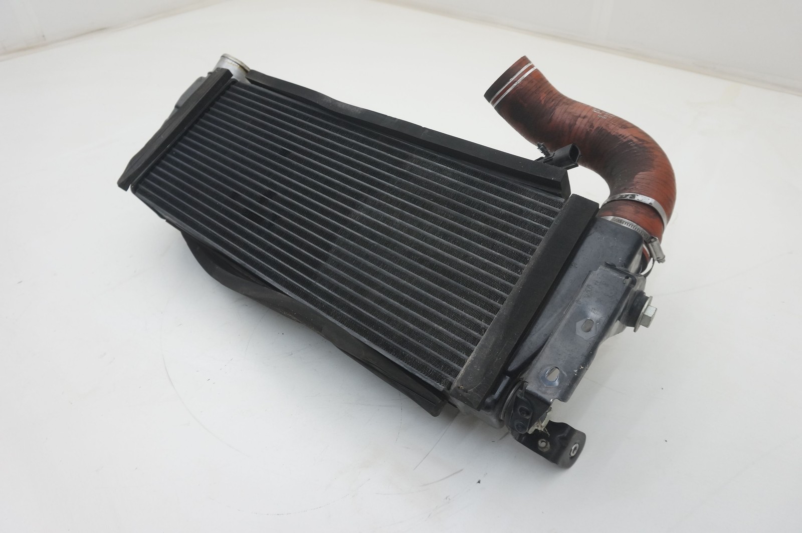 Right Side Intercooler Radiator Cooling Fan OEM 328422 Ferrari 488 Spider 2017