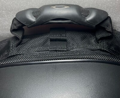 バッグ Oakley Hard Shell Backpack OAKLEY HARD SHELL BACKPACK HARDSHELL EXCELLENT CONDITION RARE | eBay