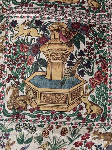 Large VTG French Gobelin Tapestry Woodland Creatures Fountain Scene 59"x 59" - Picture 7 of 12