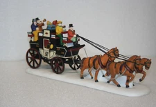 Dept 56 Heritage Village Series Accessory Holiday Coach 5561-1 1991