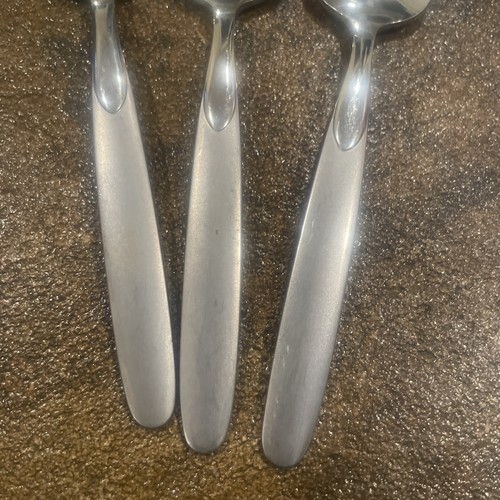 Oneida Stainless PARADOX Set of 3 Small Cereal Teaspoon Spoon Used USA - Picture 2 of 8