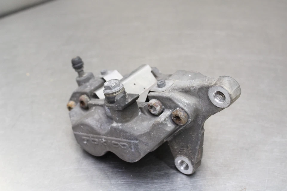 05-09 SUZUKI BOULEVARD C90 VL1500 REAR BACK BRAKE CALIPER 69100-10F10-999 - Image 2 of 4