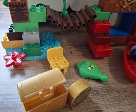 LEGO Duplo Jake and the Neverland Pirates: Peter Pan&rsquo;s Visit (10526) Incomplete
