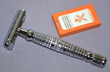 Vikings Blade The Vulcan Long Handle Double Edge Safety Razor W/Box of Blades