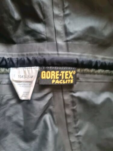 Marmot Gore-tex Paclite Womens Jacket Red Maroon Small Goretex Coat - Picture 4 of 14
