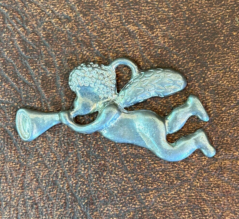 1982 GAYLE CLARK - OCEAN SPRINGS, MS signed jewelry pendant