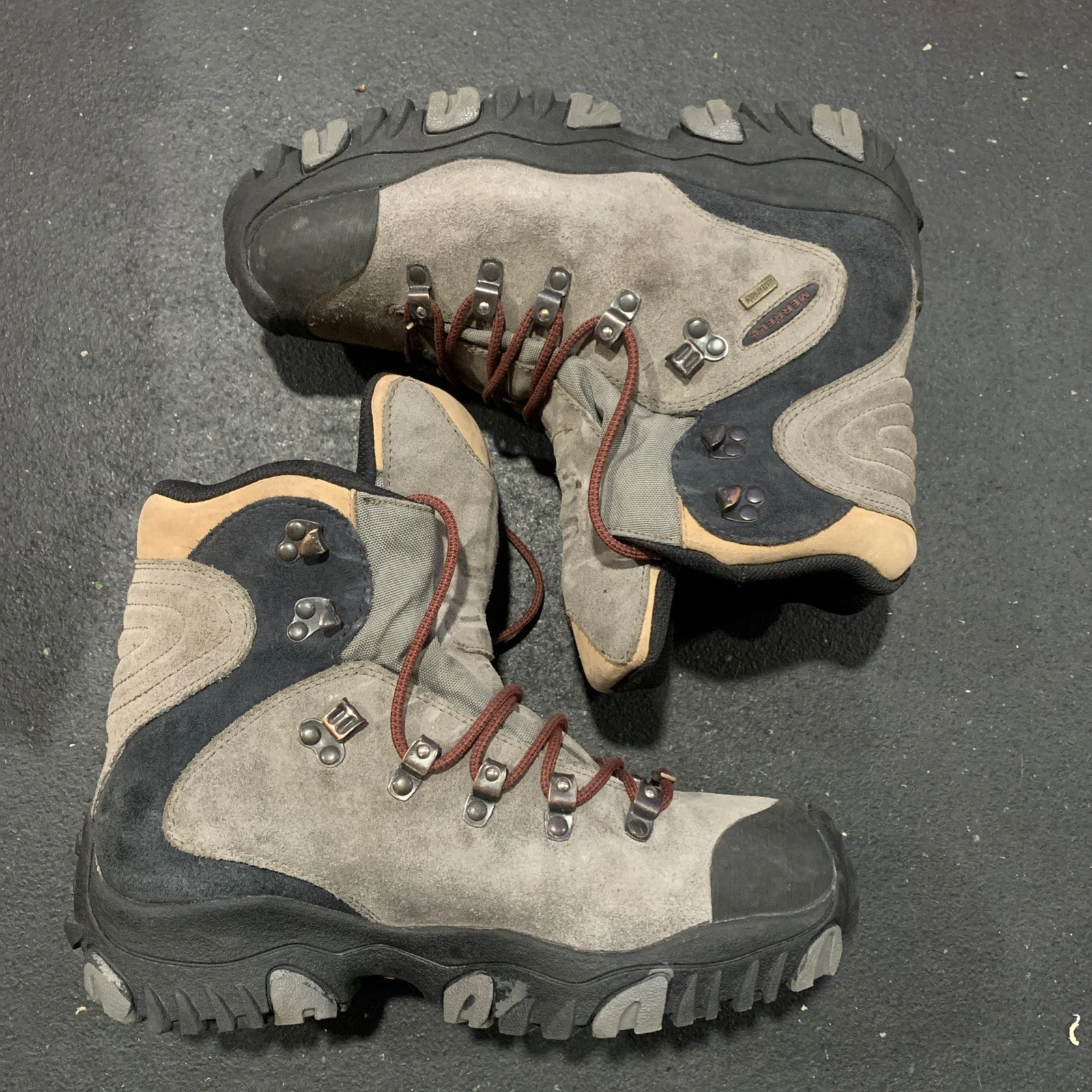 ULTIMATE PROTECTION MERRELL WATERPROOF POLAR BEAR MODEL BOOTS MEN'S SIZE US 8.5