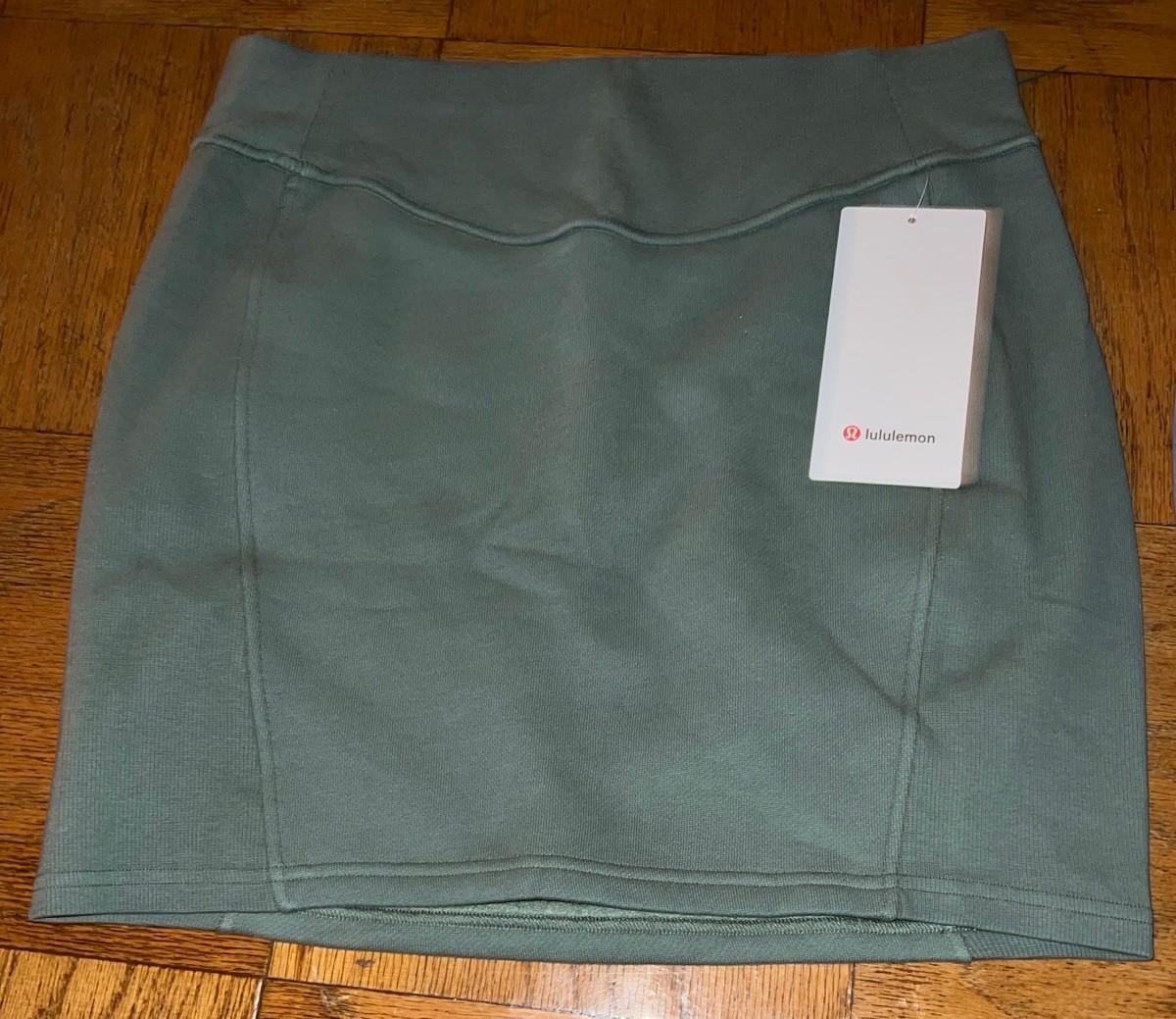 lululemon Scuba HR Mini Skirt (NWT) Size Medium/Set of 3 image 5