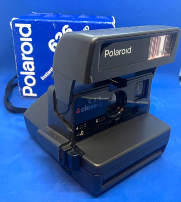 POLAROID 636 CLOSEUP SOFORTBILDKAMERA 90ER MIT OVP ++KEIN PORTO++