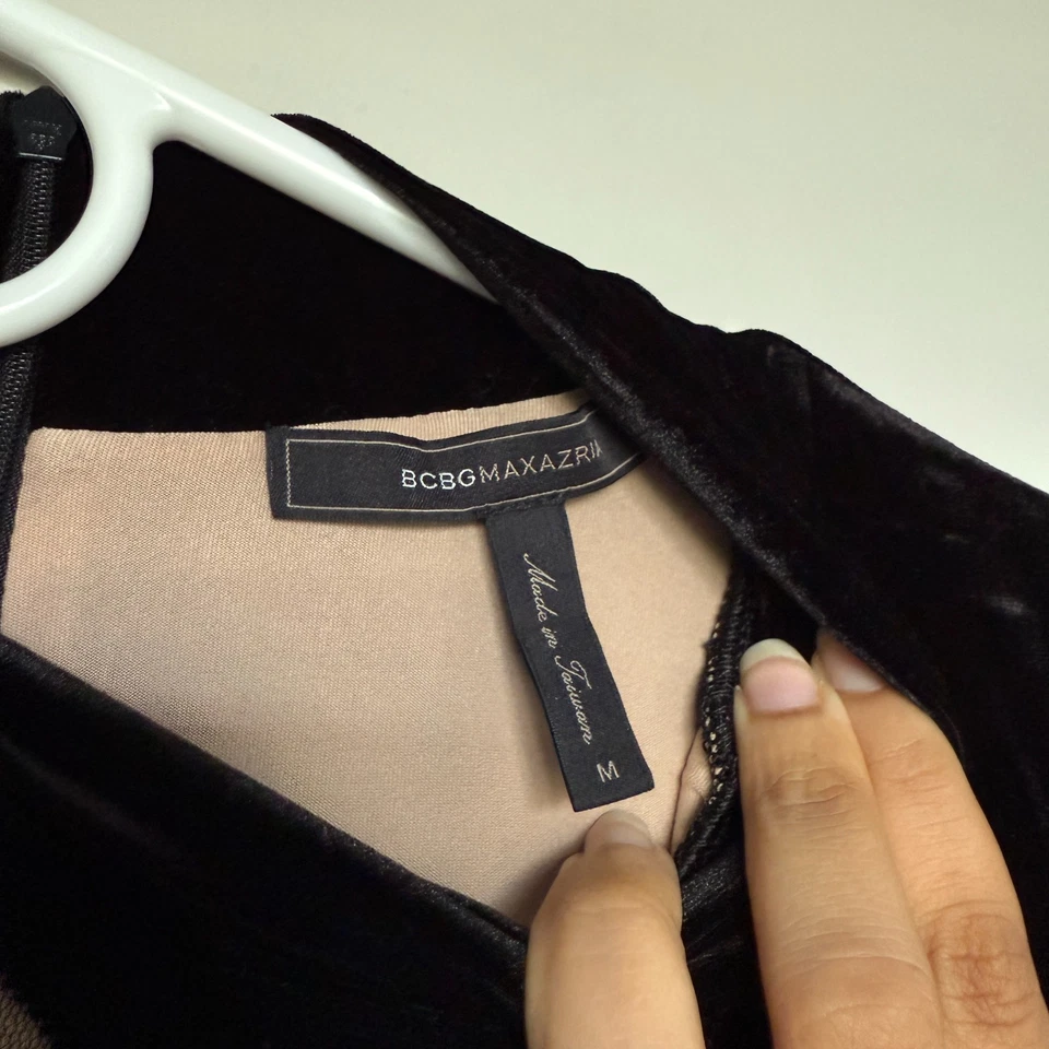 Mini vestido feminino BCBGMAXAZRIA veludo ornamentado médio preto evento fada caprichoso - Imagem 4 de 4