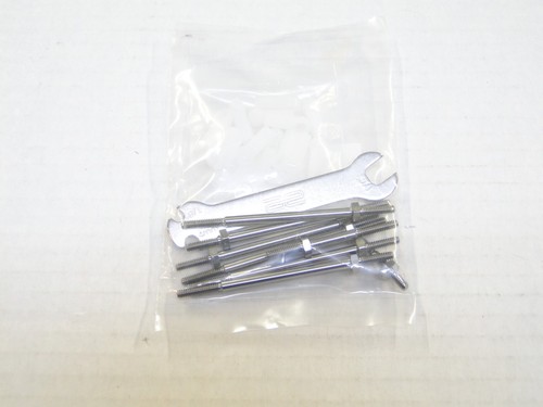 Braccia Anteriori Associate RC10T CLIFF LETT Bianche AI1, Parti Di Ricambio Per Team Associated