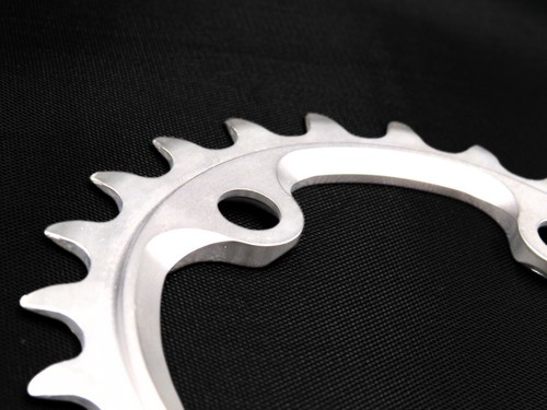 Shimano XTR Chainring FC-M980 24 Tooth 3x10 Speed For 42-32-24T Setup Silver -H - Picture 6 of 13