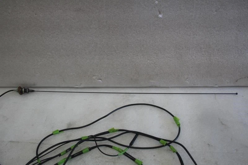 ANTENA TOYOTA CELICA 2000 2001 2002 2003 2004 2005 CON ARNÉS DE CABLEADO CABLES Foto 3 de 4