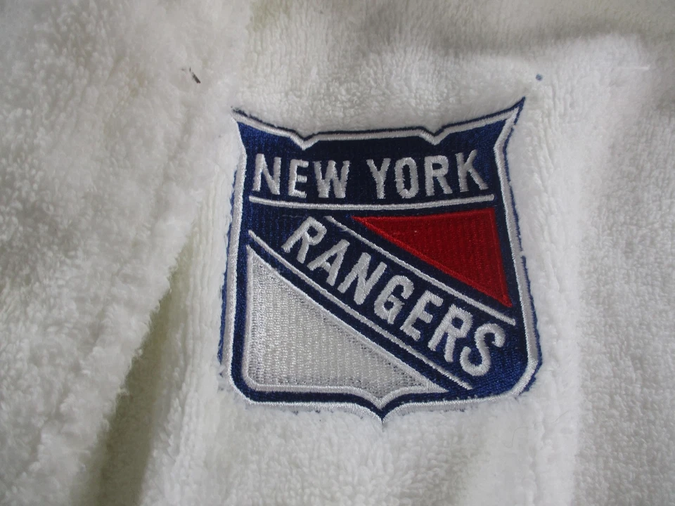 Bata New York Rangers para hombre blanca NHL hockey polar bolsillos con cinturón bordados Foto 3 de 4