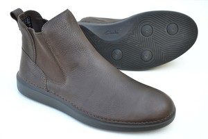 clarks hale mid chelsea boot