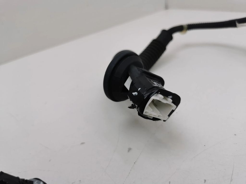 Honda HR-V 2016 Rear Door Wiring Harness Loom Left AMD131103 | eBay