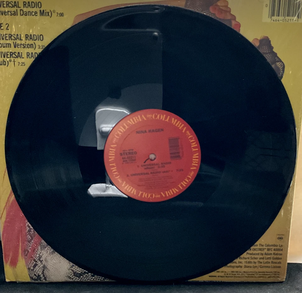 A76 Nina Hagen: Universal Radio, 1985 Columbia 44 05211 - Synth Pop, New Wave LP Foto 4 de 4