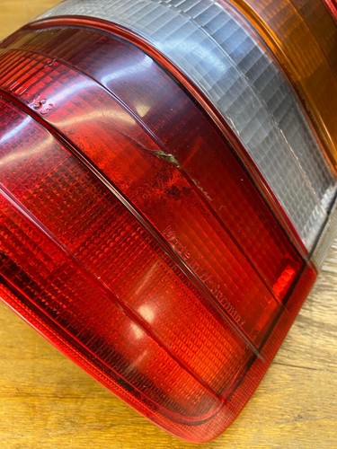 Mercedes Benz W124 200TE 200 TE taillight taillight rear right light lamp OEM - Picture 15 of 23