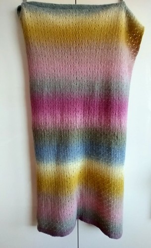New mini handmade knitted stole from Dundas wool - Picture 3 of 5