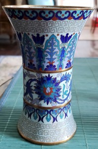 19TH C CHINESE ENAMEL ON BRONZE CLOISONNE FLUTED / FLARED VASE