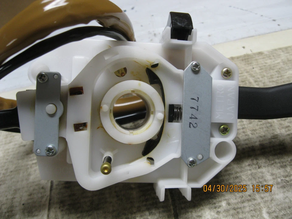 Headlight Dimmer Switch Standard CBS-1108  (box rough) Foto 4 de 4