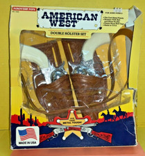 1995 Tootsie Toy American West Double Holster Set Die-Cast No. 7342
