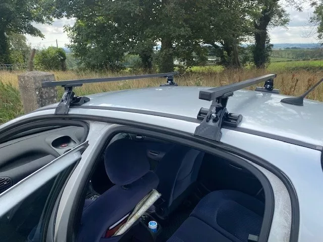 Peugeot 206 roof bars deals