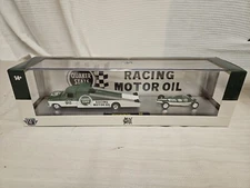 M2 Machines Hauler ~ 1969 Ford F250 & Belly Tanker Quaker State