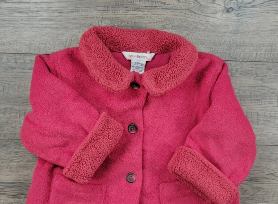 Jaqueta Fuzzy Vermelha Bebê Menina Vintage Gymboree Etiqueta Arco-íris X-Pequena 11/2-2 Anos - Imagem 2 de 3